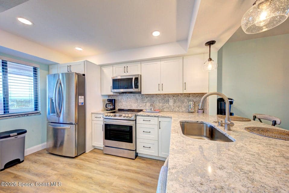 1305 S Atlantic Avenue 560, Cocoa Beach, FL 32931 photo 5
