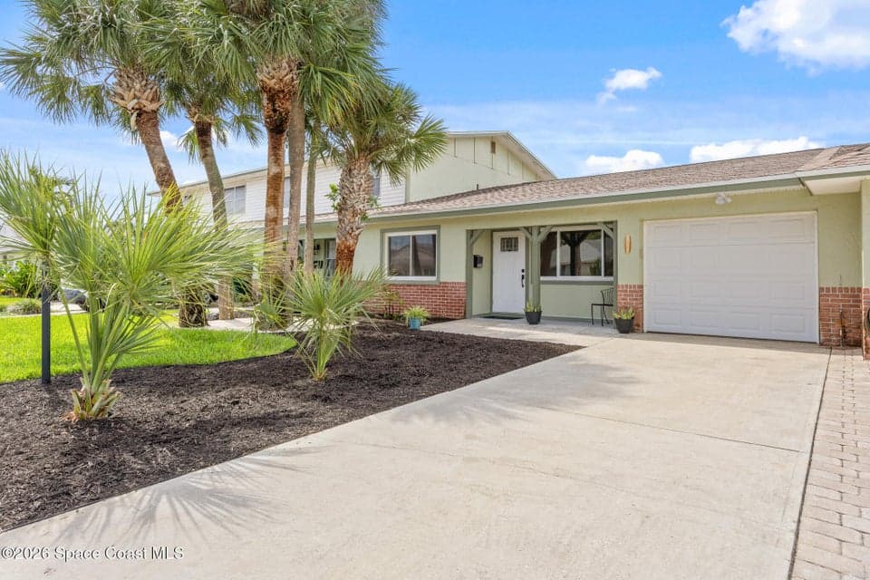 602 Desoto Lane, Indian Harbour Beach, FL 32937