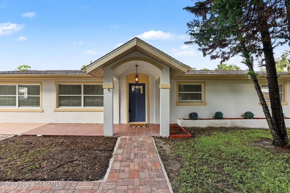 2070 Seminole Boulevard, Melbourne, FL 32904 photo 3