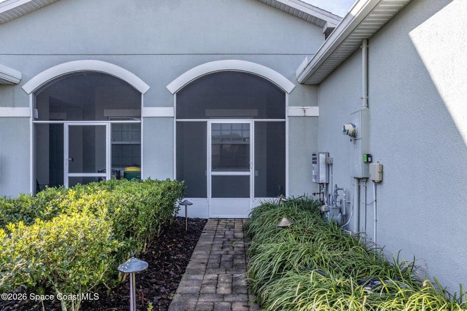 7634 Loren Cove Drive, Melbourne, FL 32940 photo 3