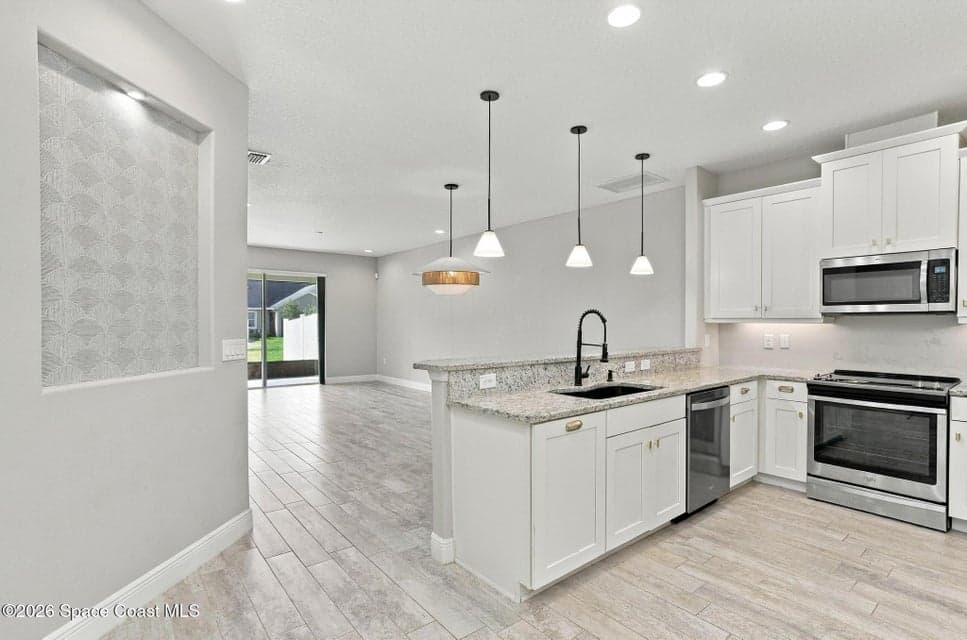 7634 Loren Cove Drive, Melbourne, FL 32940 photo 6