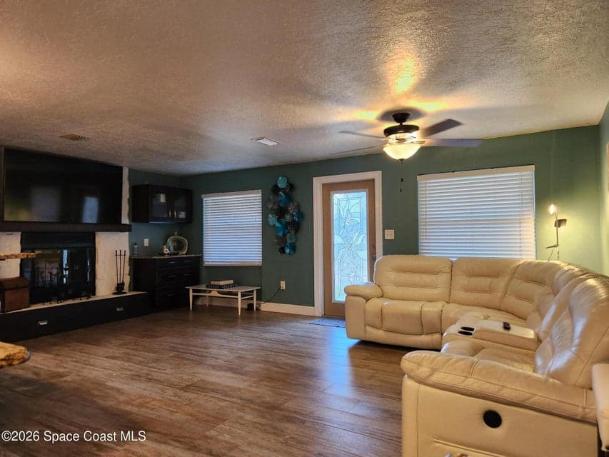 2250 Floridiane Drive, Melbourne, FL 32935 photo 2