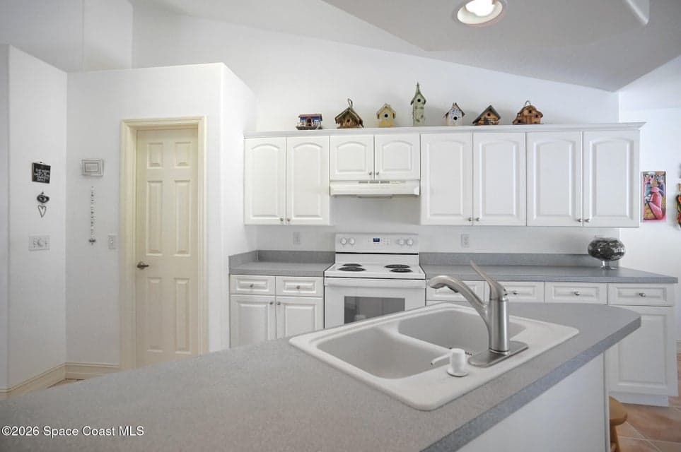 263 Camino Place, Melbourne Beach, FL 32951 photo 5