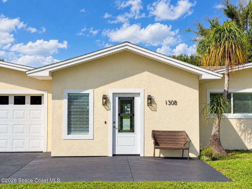 1308 Sun Circle W, Melbourne, FL 32935 photo 3