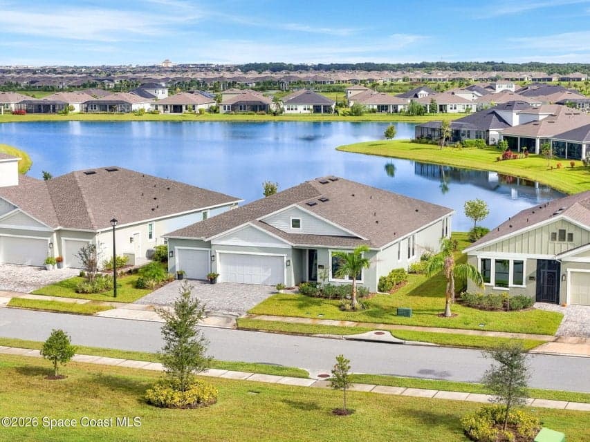 2228 Pangea Circle, Melbourne, FL 32940