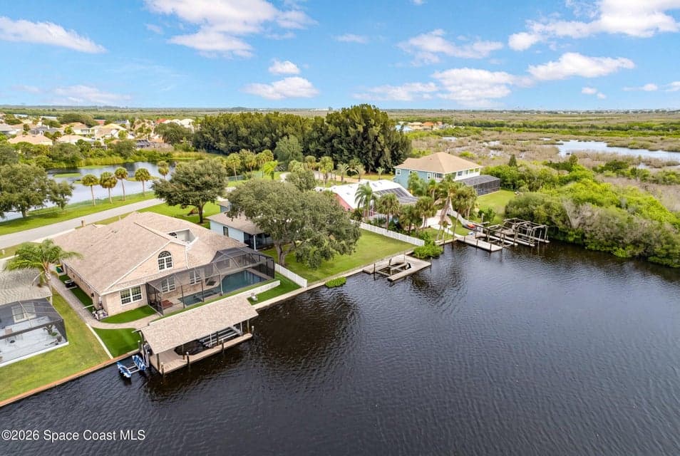 345 Florida Boulevard, Merritt Island, FL 32953 photo 2