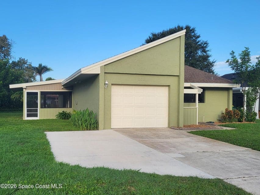 309 Myrtlewood Road, Melbourne, FL 32940