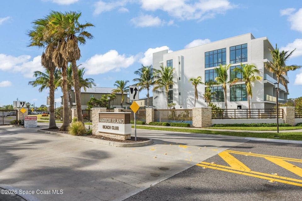 205 Strand Drive 305, Melbourne Beach, FL 32951 photo 2
