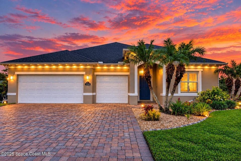 3568 Hollisten Circle, Melbourne, FL 32940