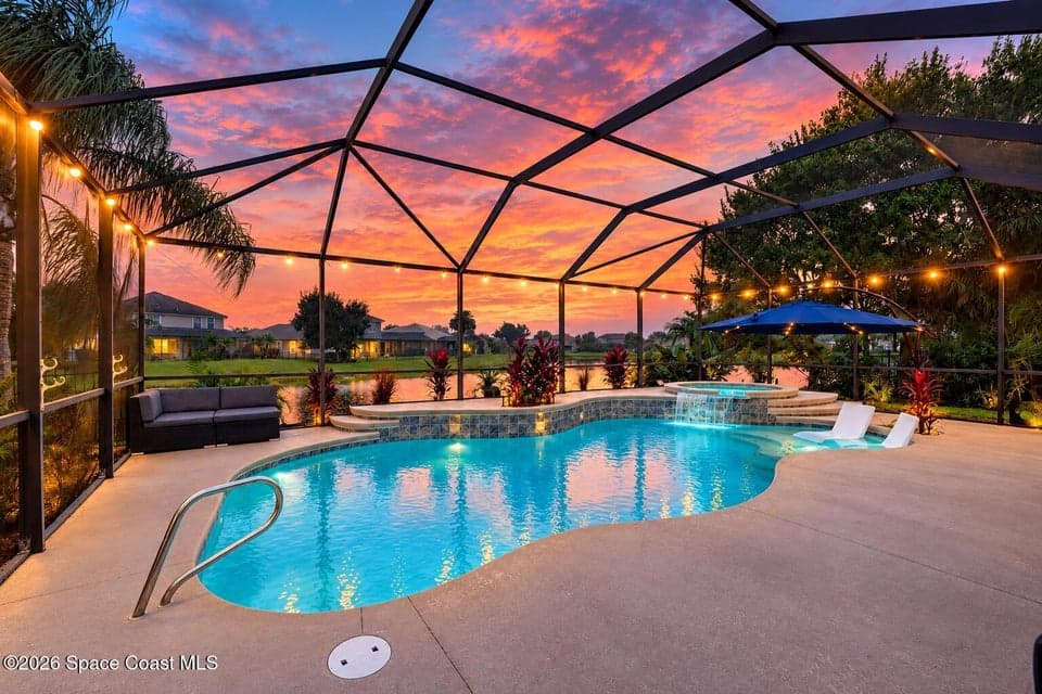 3568 Hollisten Circle, Melbourne, FL 32940 photo 2