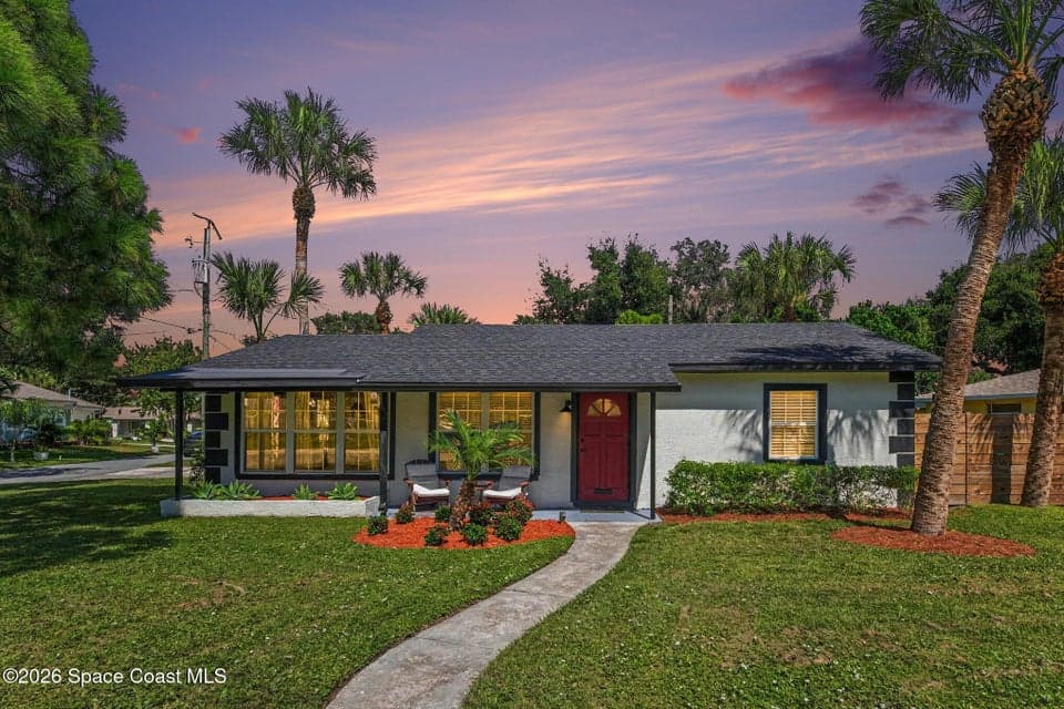 568 Shady Lane, Melbourne, FL 32935