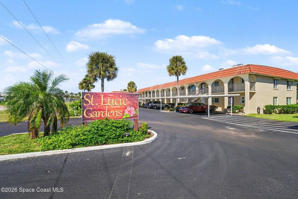 201 Saint Lucie Lane 907, Cocoa Beach, FL 32931 photo 4