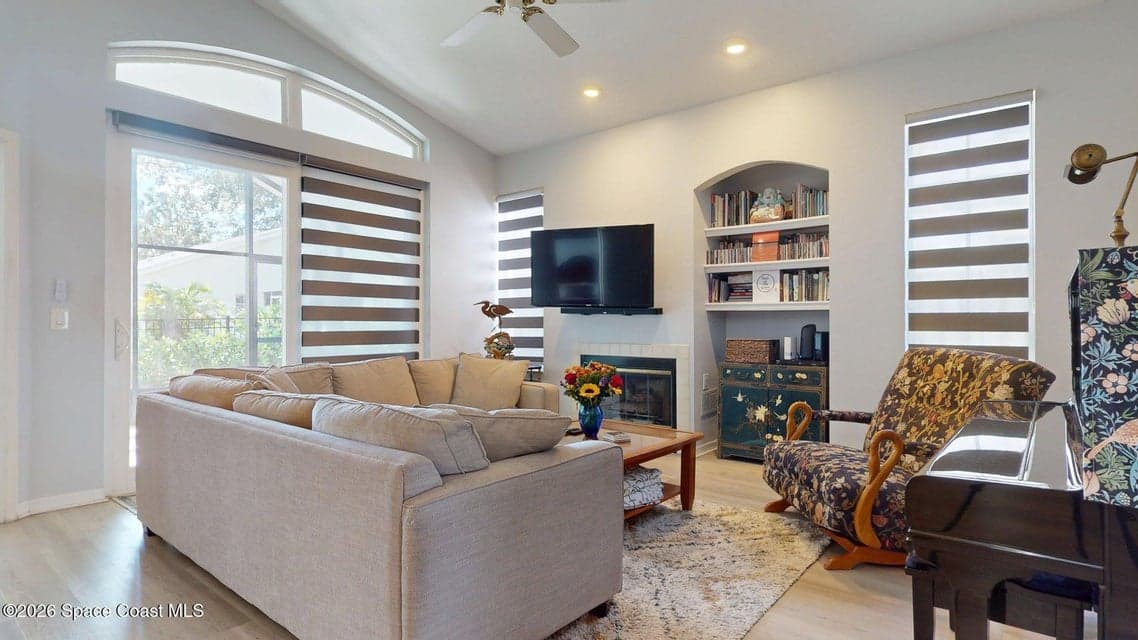 2506 St Johns Lane, Melbourne, FL 32935 photo 4