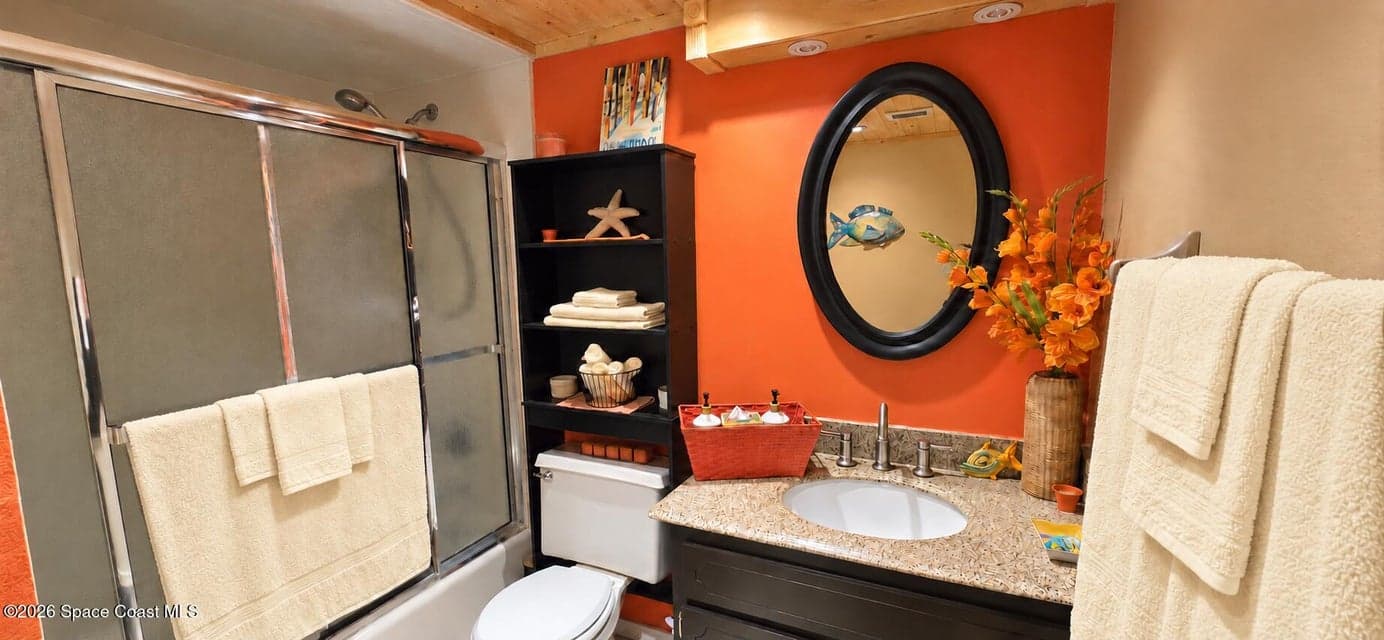 205 S Banana River Boulevard 202, Cocoa Beach, FL 32931 photo 6