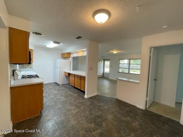 Home for sale at 170 Barbados Drive, Merritt Island, FL 32952 – 4 bed, 2 bath, photo 3