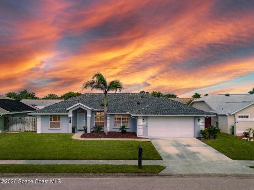 1947 Glen Meadows Circle, Melbourne, FL 32935