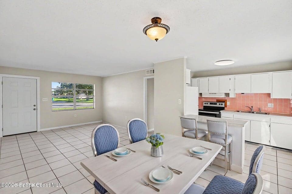 105 Needle Boulevard, Merritt Island, FL 32953 photo 4