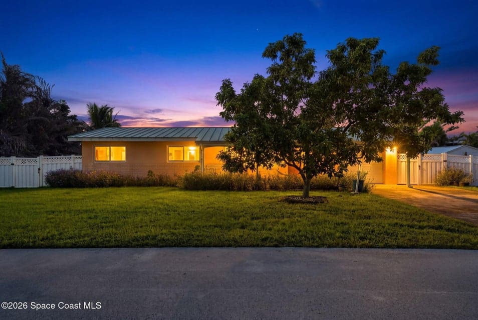 6 Venetian Way B, Indian Harbour Beach, FL 32937 photo 2