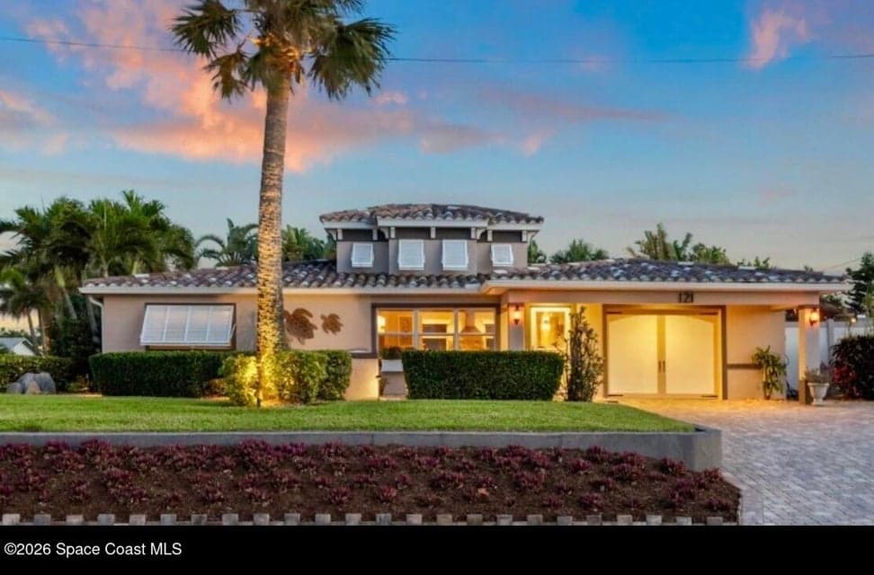 121 Desoto Parkway, Satellite Beach, FL 32937 photo 2