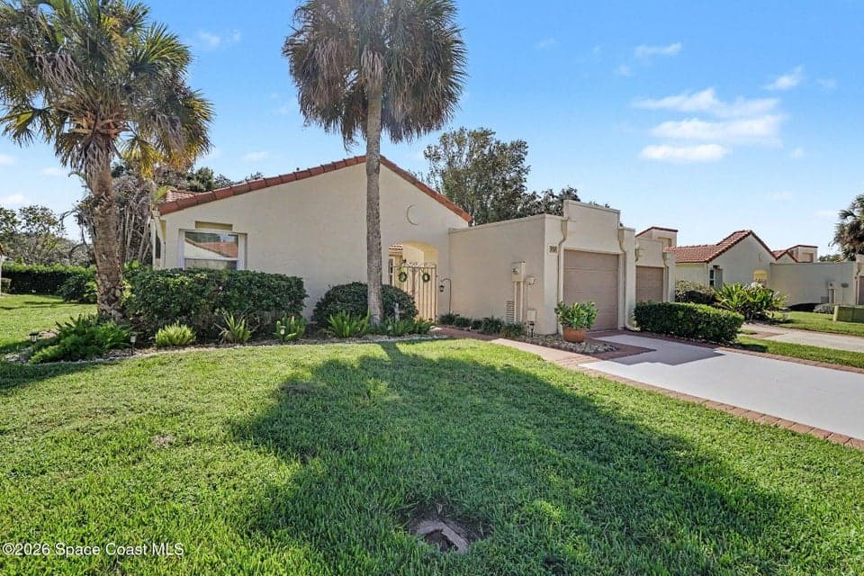 737 Spring Valley Drive, Melbourne, FL 32940 photo 2