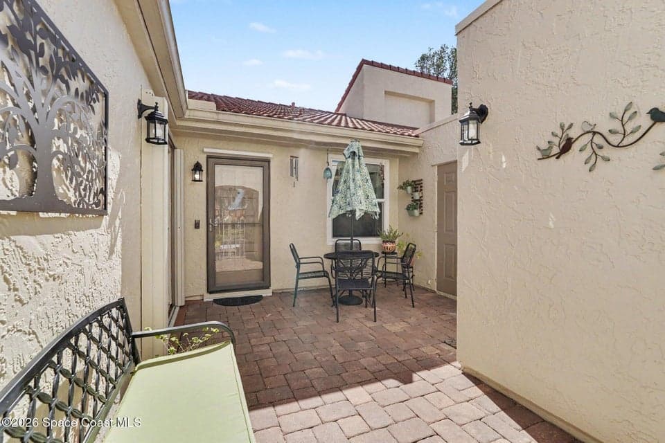 737 Spring Valley Drive, Melbourne, FL 32940 photo 4