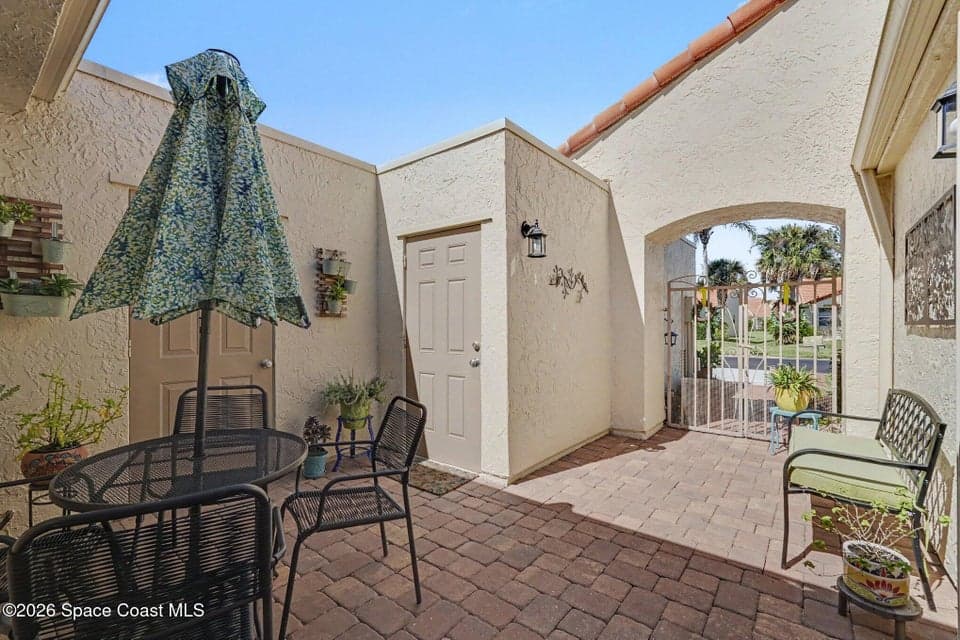 737 Spring Valley Drive, Melbourne, FL 32940 photo 5