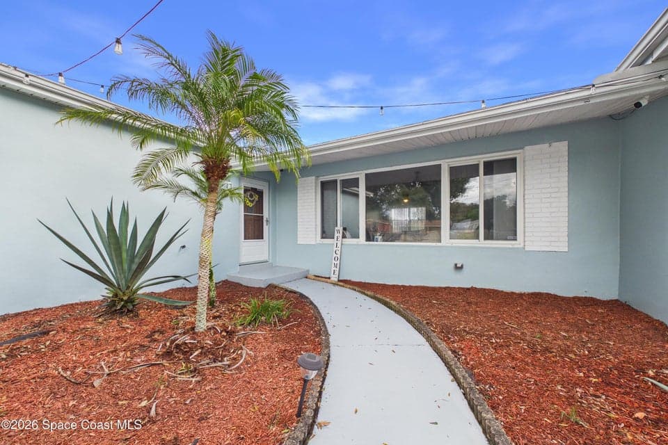 1865 Ixora Drive W, Melbourne, FL 32935 photo 2