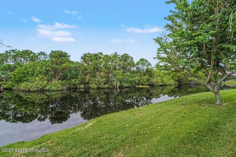Home for sale at 259 Pebble Hill Way, Rockledge, FL 32955 – 4 bed, 3 bath, photo 4