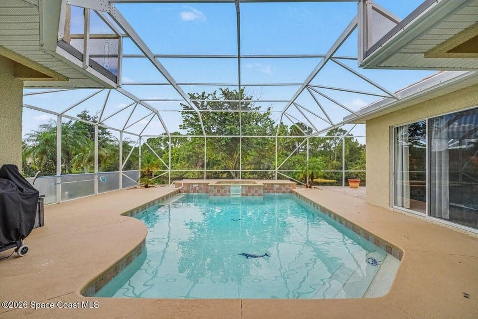 Home for sale at 259 Pebble Hill Way, Rockledge, FL 32955 – 4 bed, 3 bath, photo 2