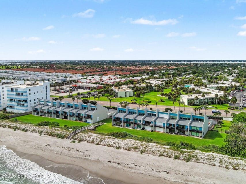 Condo for sale at 559 Jimmy Buffett Memorial Highway, Satellite Beach, FL 32937 – 3 bed, 3 bath, photo 5
