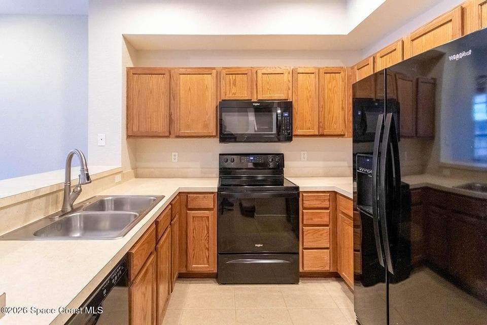 3975 Almeida Court 101, Melbourne, FL 32901 photo 5
