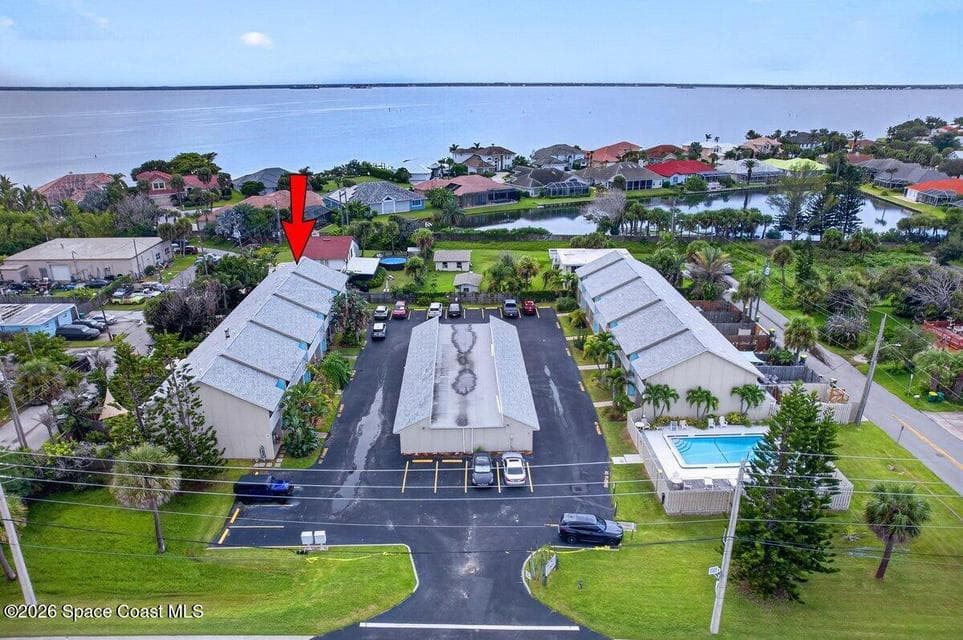 Condo for sale at 1800 S Orlando Avenue 18, Cocoa Beach, FL 32931 – 2 bed, 2 bath, photo 2