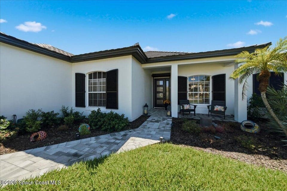 Home for sale at 165 Mar-len Drive, Melbourne Beach, FL 32951 – 4 bed, 3 bath, photo 4