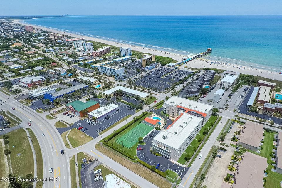 Condo for sale at 105 Pulsipher Avenue Unit 300, Cocoa Beach, FL 32931 – 3 bed, 3 bath, photo 2