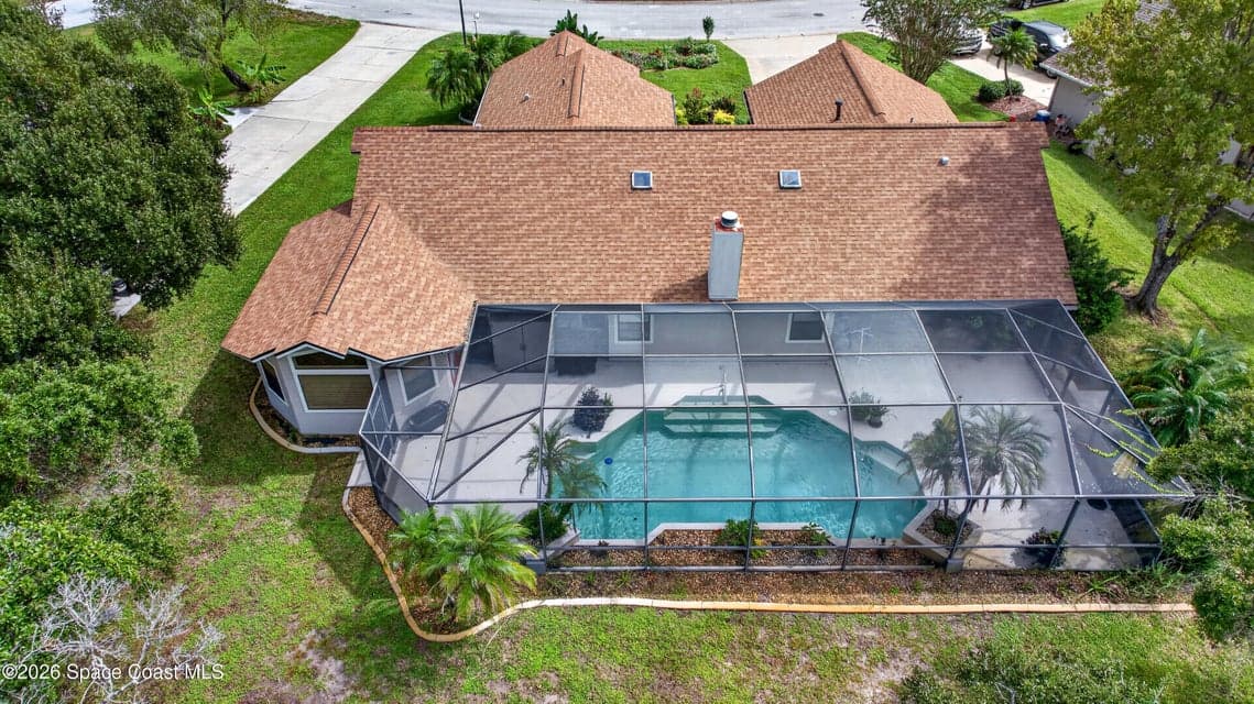 Home for sale at 1290 Silver Lake Drive, Melbourne, FL 32940 – 3 bed, 3 bath, photo 4