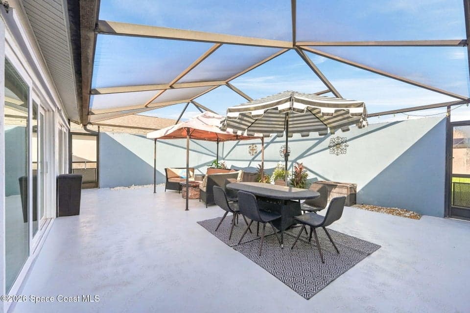 Home for sale at 409 Maple Bluff Circle, Melbourne, FL 32940 – 3 bed, 2 bath, photo 2
