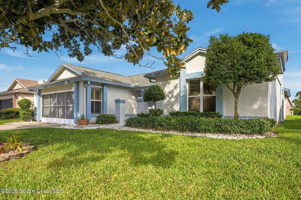 Home for sale at 409 Maple Bluff Circle, Melbourne, FL 32940 – 3 bed, 2 bath