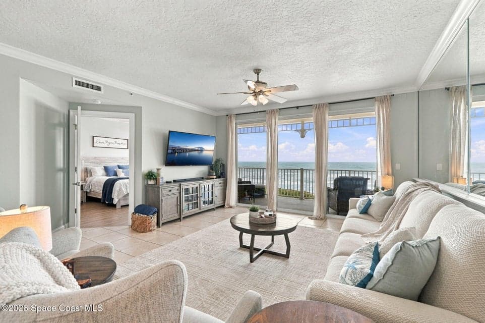 Condo for sale at 505 S Miramar Avenue 2403, Indialantic, FL 32903 – 3 bed, 2 bath, photo 4