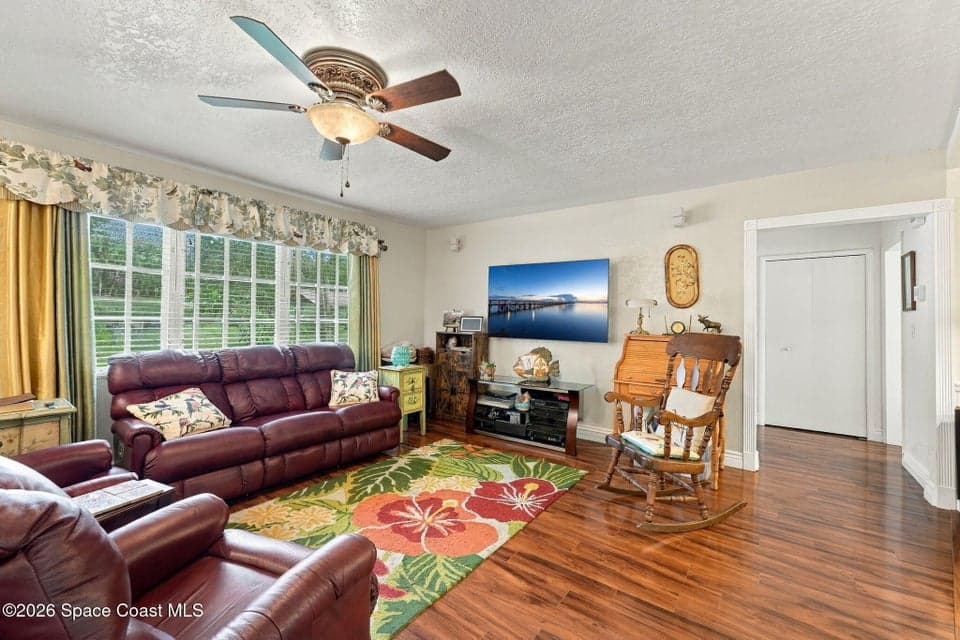 Home for sale at 363 Ibis Court, Melbourne, FL 32904 – 3 bed, 2 bath, photo 5