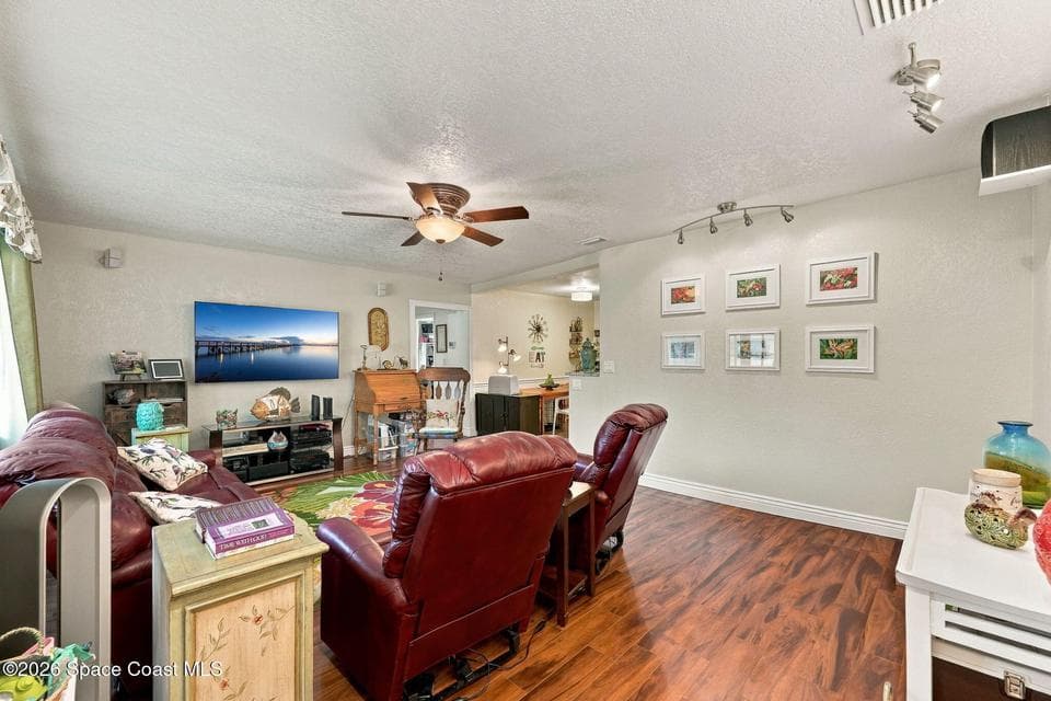 Home for sale at 363 Ibis Court, Melbourne, FL 32904 – 3 bed, 2 bath, photo 6