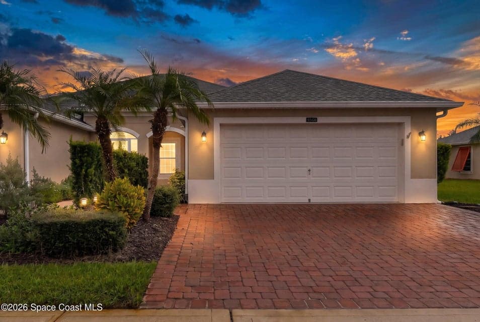 Condo for sale at 3566 Bancroft Drive, Melbourne, FL 32940 – 3 bed, 2 bath