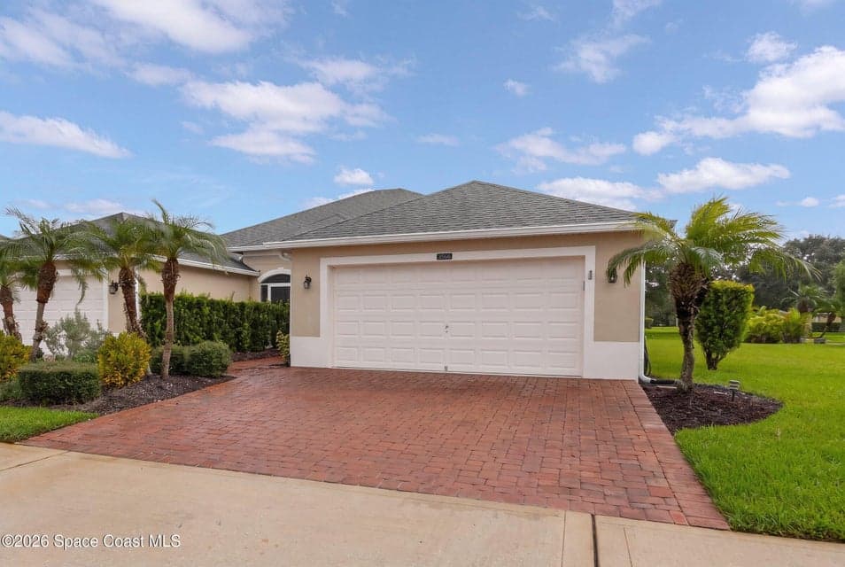 Condo for sale at 3566 Bancroft Drive, Melbourne, FL 32940 – 3 bed, 2 bath, photo 2