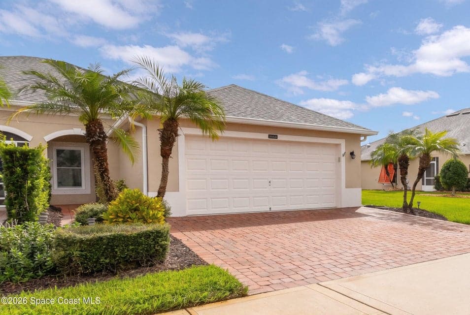 Condo for sale at 3566 Bancroft Drive, Melbourne, FL 32940 – 3 bed, 2 bath, photo 3