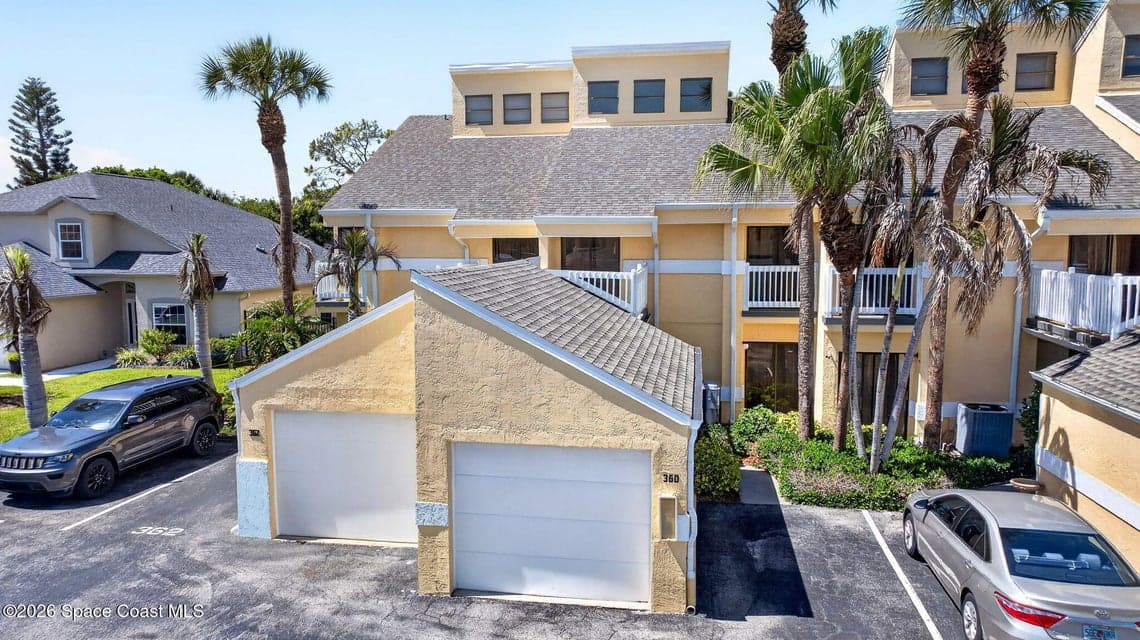 Condo for sale at 360 Lofts Drive, Melbourne, FL 32940 – 2 bed, 2 bath, photo 6