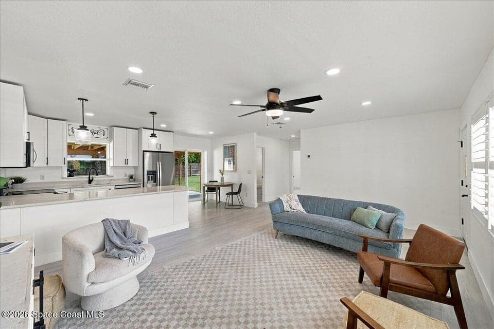 Home for sale at 446 Coral Drive, Melbourne, FL 32935 – 3 bed, 2 bath, photo 5