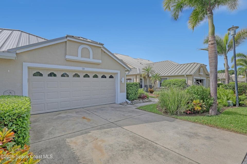 Condo for sale at 131 Aquarina Boulevard, Melbourne Beach, FL 32951 – 3 bed, 3 bath, photo 3