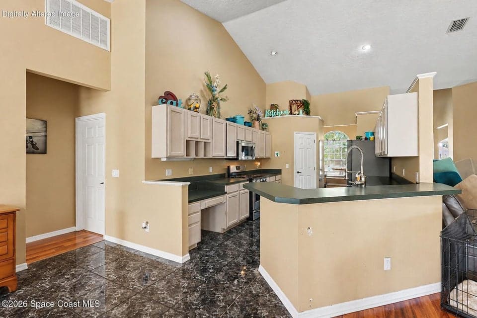 Home for sale at 4811 Springwater Circle, Melbourne, FL 32940 – 4 bed, 3 bath, photo 4