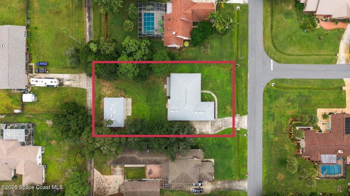 Home for sale at 3045 Gentle Breezes Court, Melbourne, FL 32934 – 4 bed, 2 bath, photo 3