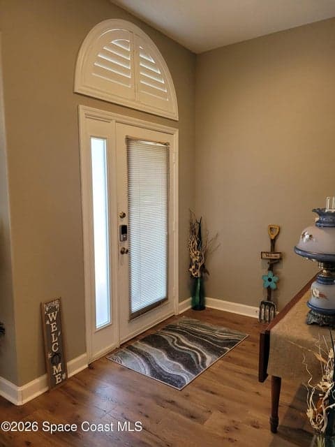 Home for sale at 800 Sunset Lakes Drive, Merritt Island, FL 32953 – 3 bed, 2 bath, photo 3