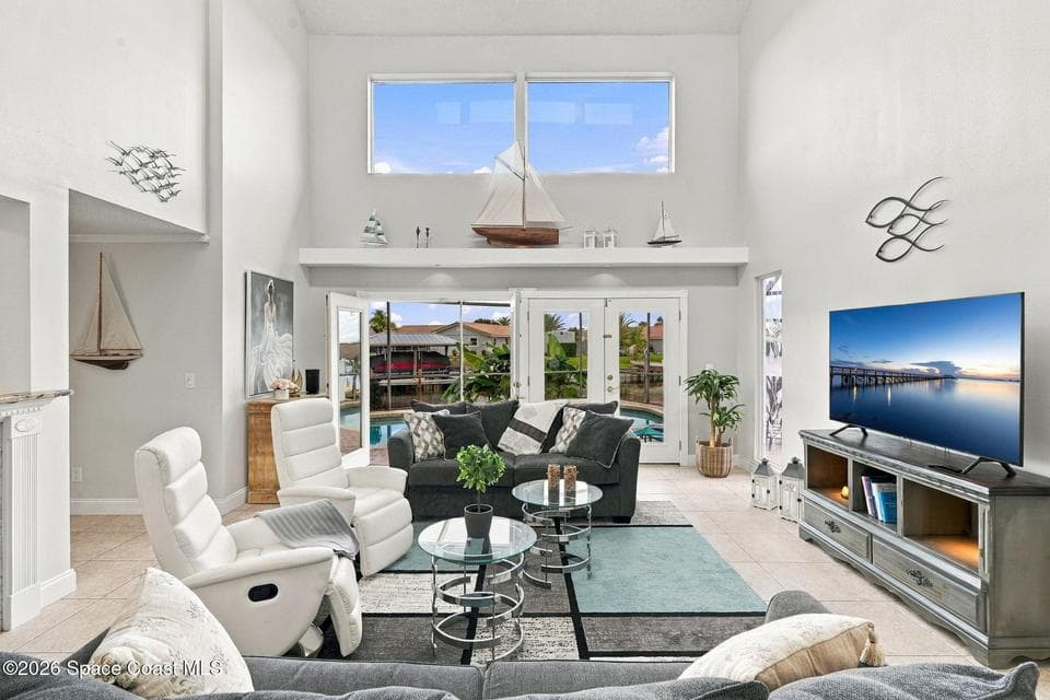 Home for sale at 1585 Sykes Creek Drive, Merritt Island, FL 32953 – 3 bed, 3 bath, photo 6
